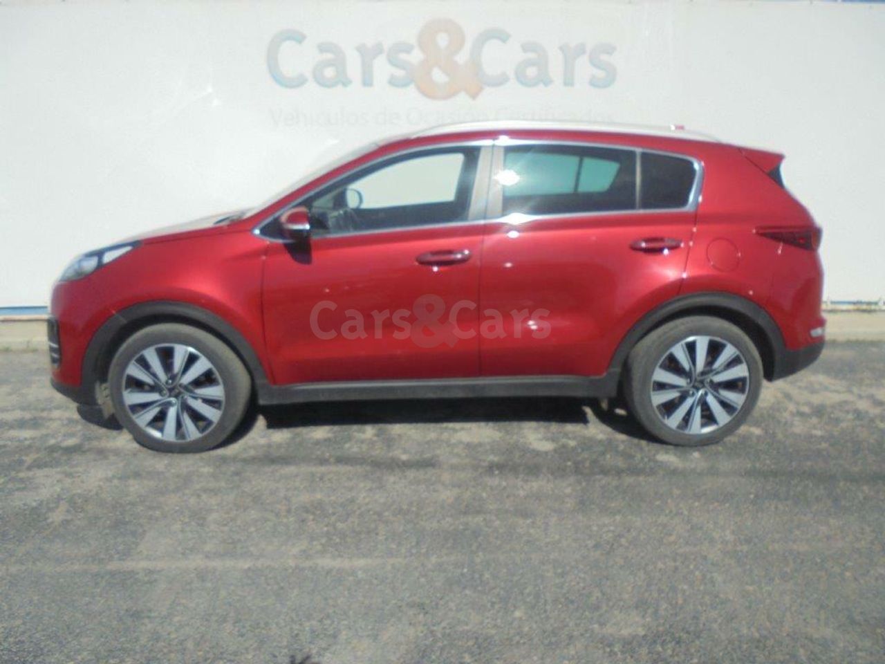 Kia Sportage ocasión segunda mano 2017 Diésel por 18.495€ en Madrid