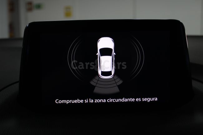 Foto 29 del coche Mazda 3 Mazda 2.0 Evolution+Navegador - 8048KKL de segunda mano en Madrid