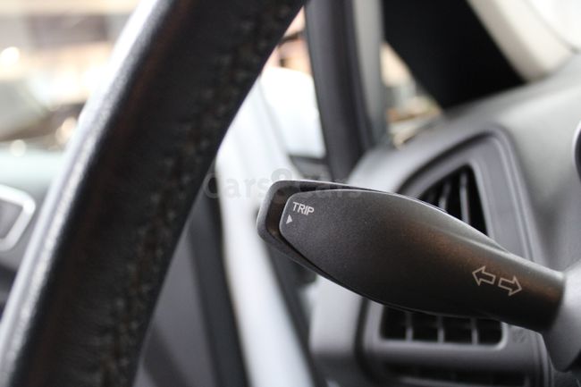 Foto 28 del coche Ford B-MAX 1.0 EcoBoost Trend - 7270KFT de segunda mano en Madrid
