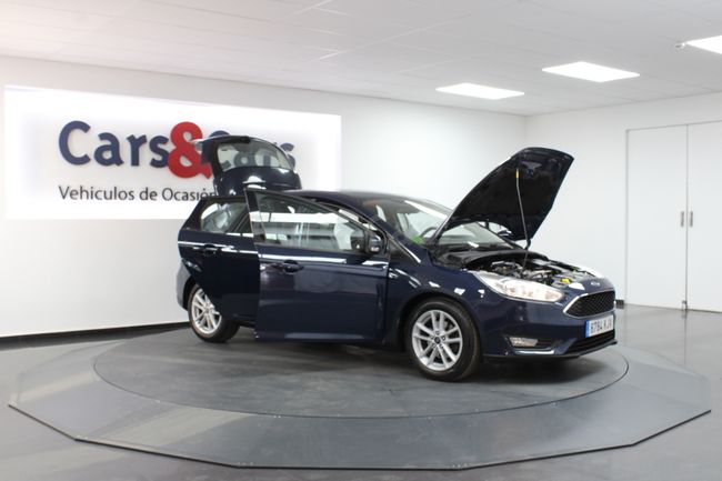 Foto 16 del coche Ford Focus 1.0 EB Trend 100 - 6784KJV de segunda mano en Madrid