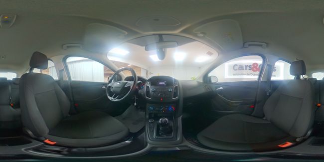 Foto 26 del coche Ford Focus 1.0 EB Trend 100 - 6784KJV de segunda mano en Madrid