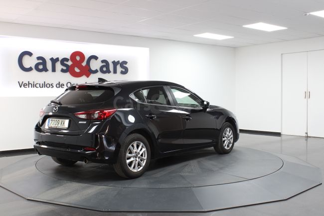 Foto 7 del coche Mazda 3 Mazda 2.0 Evolution+Navegador - 7209KKL de segunda mano en Madrid