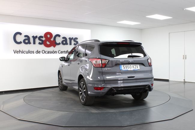Foto 9 del coche Ford Kuga 1.5 EB ST-Line LE 4x2 150 - 5950KZV de segunda mano en Madrid