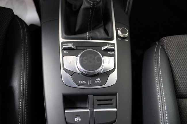 Foto 29 del coche Audi A3 SPORTBACK 30 TDI S Line 85k  - 3175KVH de segunda mano en Madrid