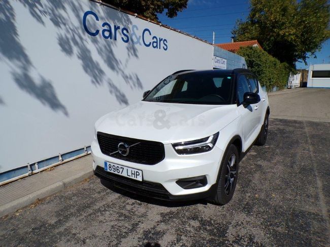 Foto 2 del coche Volvo XC40 D3 R-Design  - 8967LHP de segunda mano en Madrid