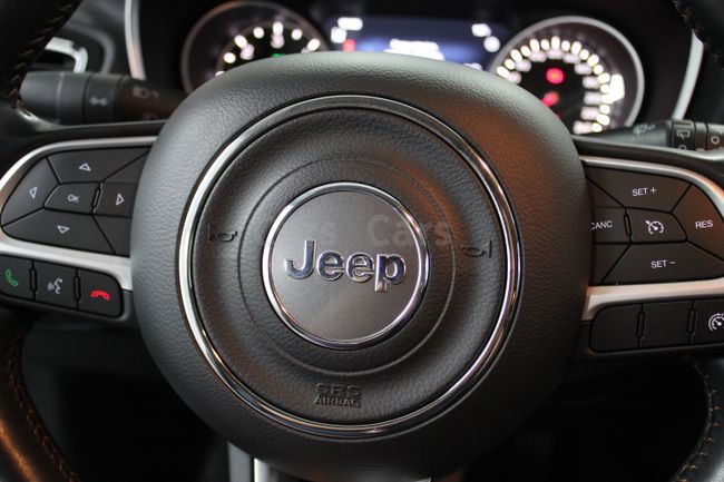 Foto 4 del coche Jeep Compass 1.6 Mjt Limited FWD  - 6905LML de segunda mano en Madrid