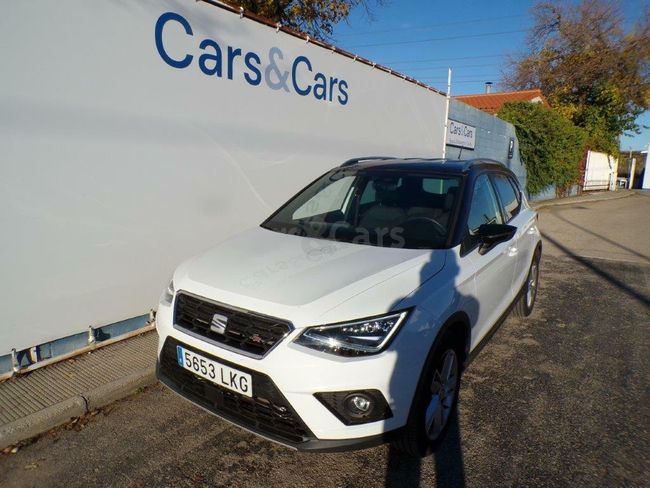 Foto 2 del coche Seat Arona 1.0 TSI Ecomotive S&S FR 115  - 5653LKG de segunda mano en Madrid