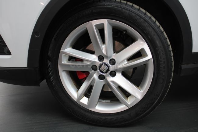 Foto 15 del coche Seat Arona 1.0 TSI Ecomotive S&S FR 115  - 5653LKG de segunda mano en Madrid