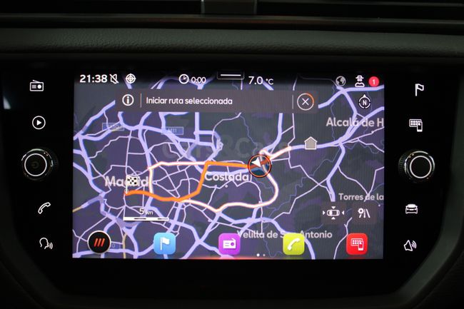 Foto 8 del coche Seat Arona 1.0 TSI Ecomotive S&S FR 115  - 5653LKG de segunda mano en Madrid