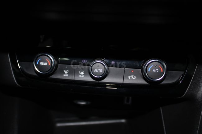 Foto 9 del coche Opel Corsa 1.2T XHL S/S GS 100  - 0622MRG de segunda mano en Madrid