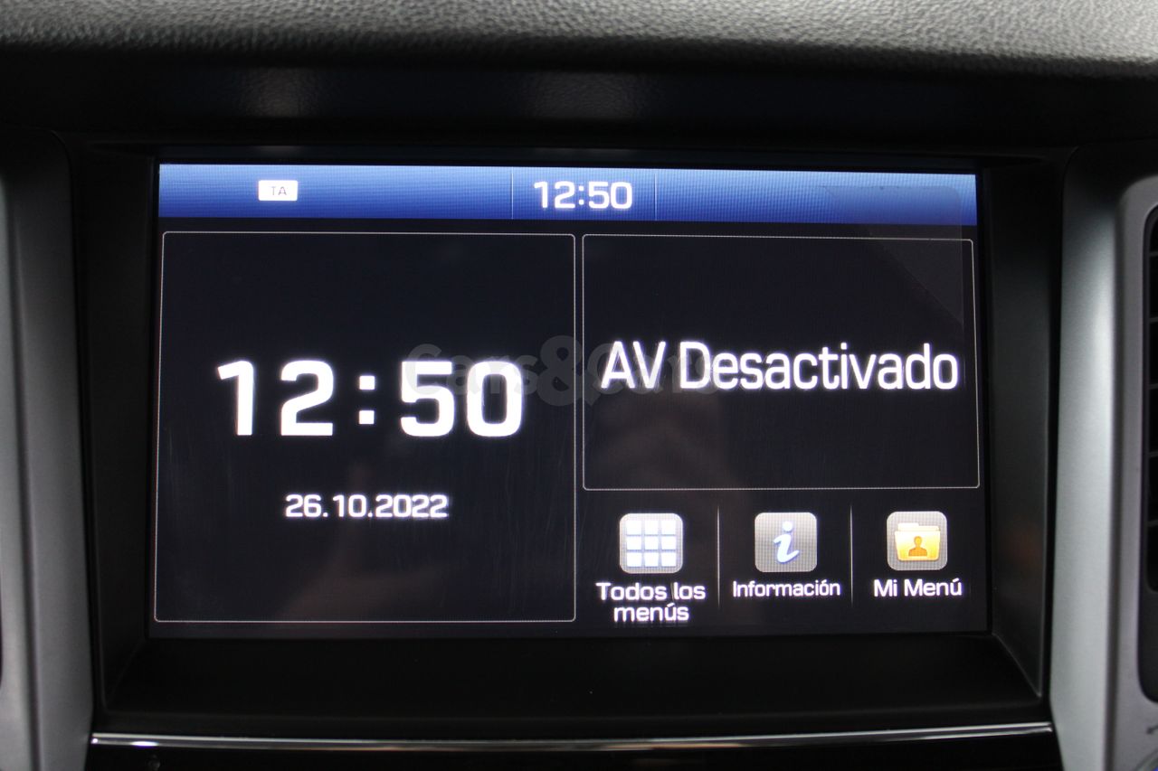 Foto 29 del anuncio Hyundai Tucson 1.7CRDI BD Link Sky 4x2 - E 4268 KNK de segunda mano en Madrid