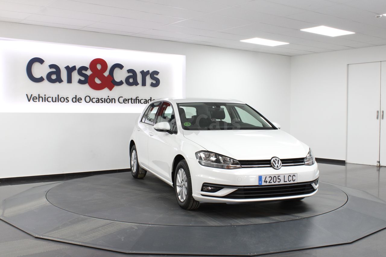 Foto 3 del anuncio Volkswagen Golf 1.6TDI Ready2GO 85kW - E 4205 LCC de segunda mano en Madrid