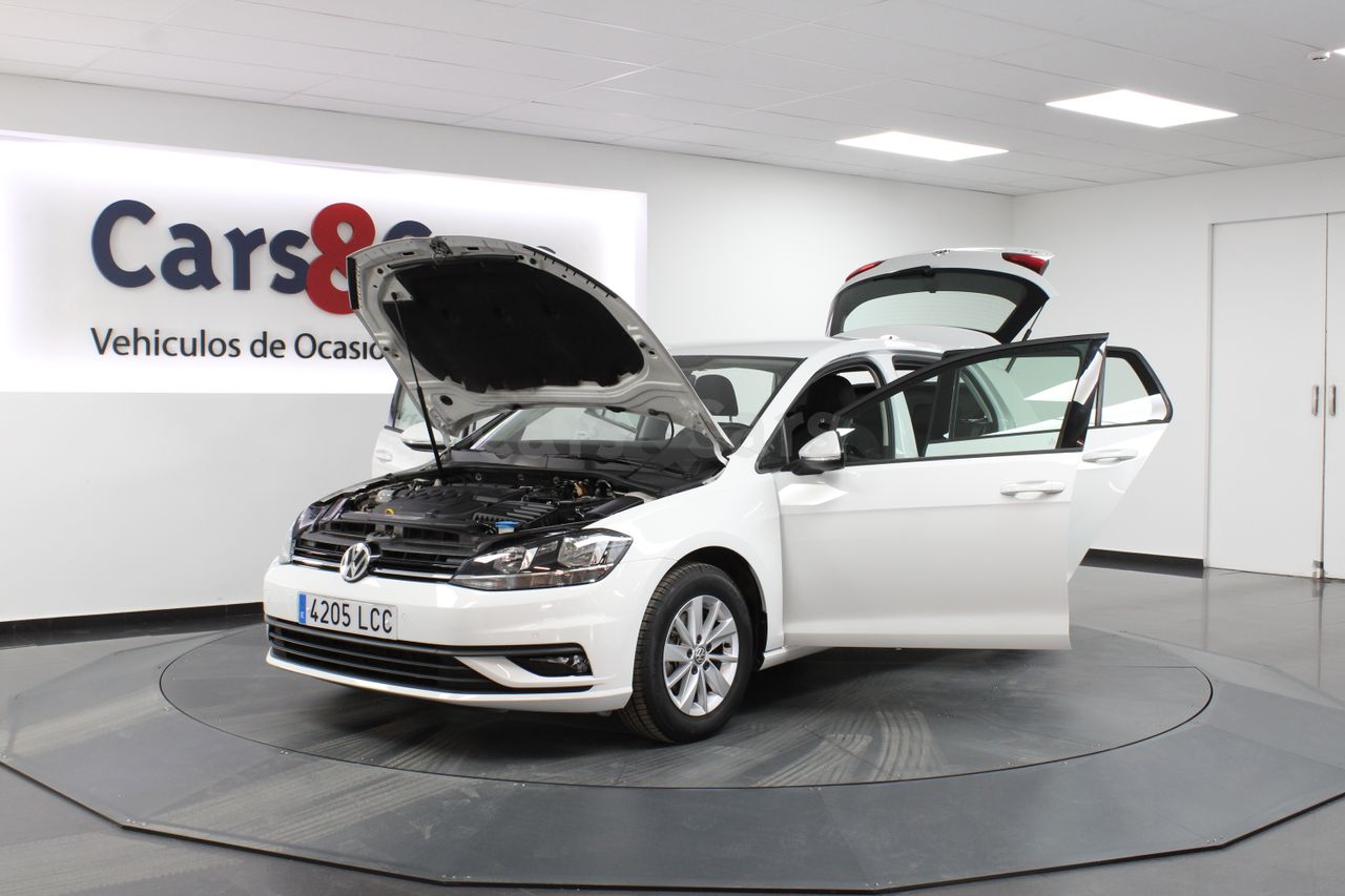 Foto 13 del anuncio Volkswagen Golf 1.6TDI Ready2GO 85kW - E 4205 LCC de segunda mano en Madrid
