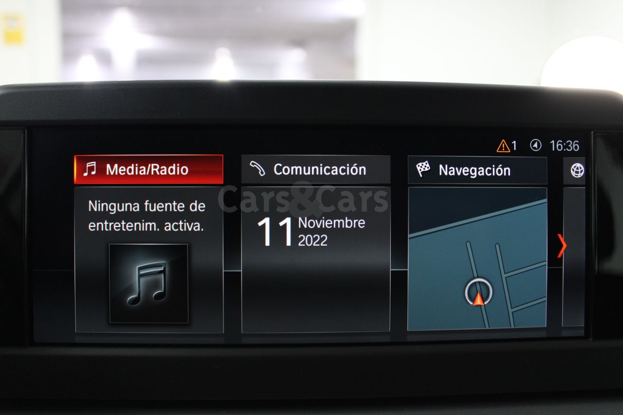 Foto 29 del anuncio BMW Serie 5 520dA - E 8001 KTK de segunda mano en Madrid