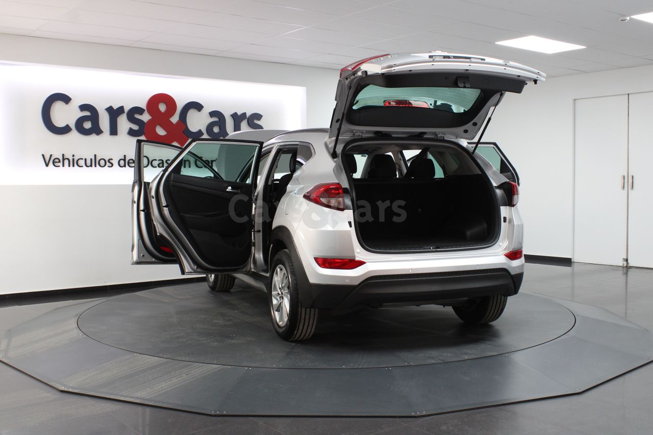 Foto 21 del anuncio Hyundai Tucson 1.7CRDI BD Tecno Sky 4x - E 2011 KGP de segunda mano en Madrid
