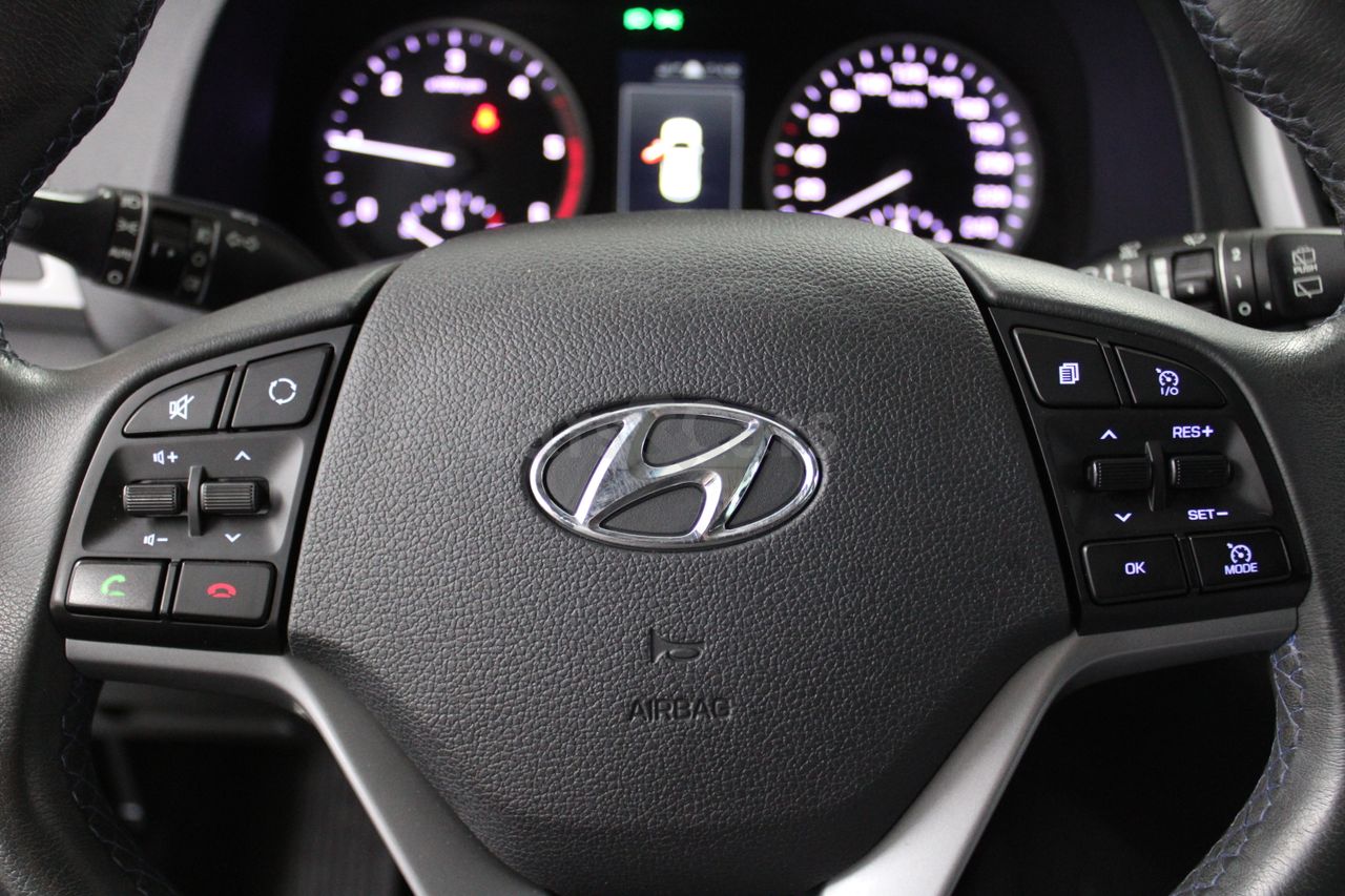 Foto 27 del anuncio Hyundai Tucson 1.7CRDI BD Tecno Sky 4x - E 2011 KGP de segunda mano en Madrid