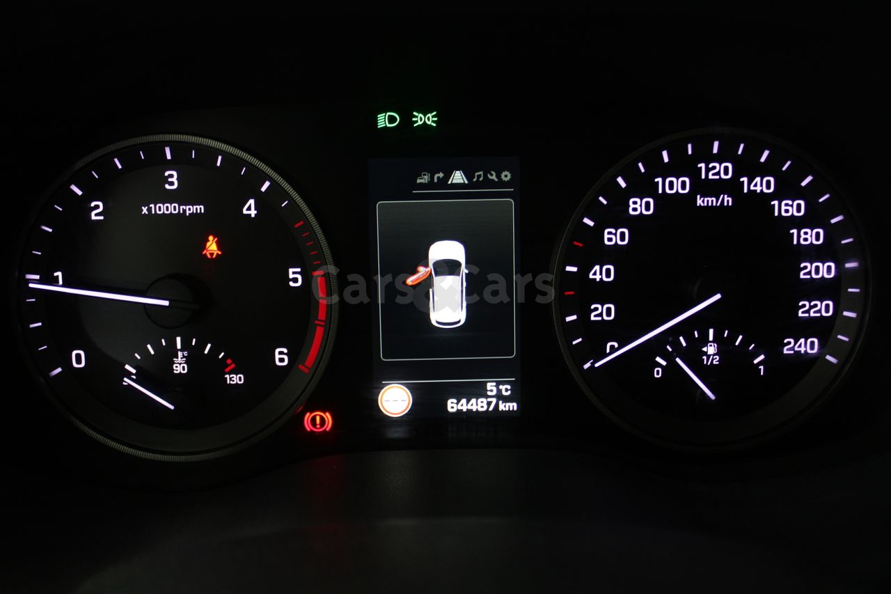 Foto 25 del anuncio Hyundai Tucson 1.7CRDI BD Tecno Sky 4x - E 2011 KGP de segunda mano en Madrid