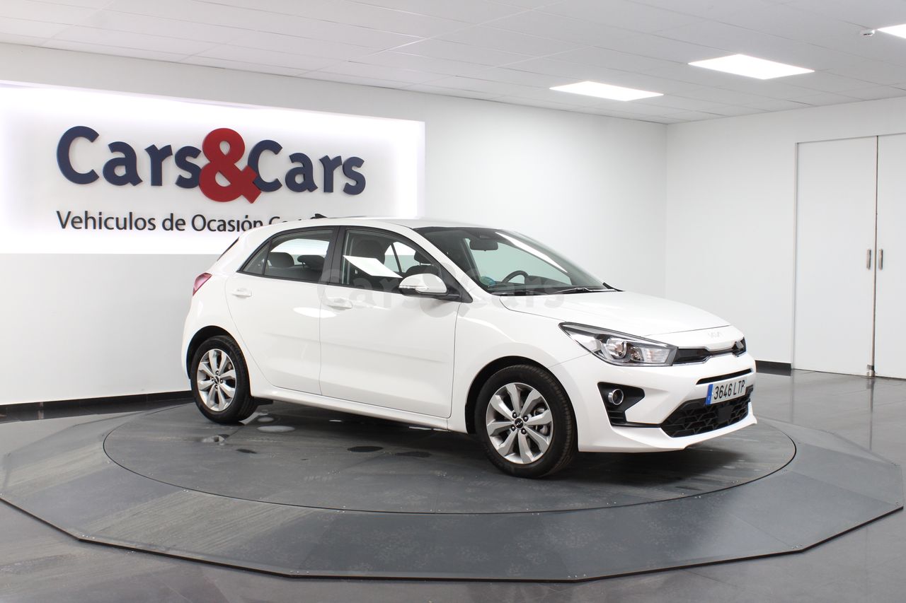 Foto 4 del anuncio Kia Rio 1.0T-GDi MHEV iMT Drive100 - E 3646 LTP de segunda mano en Madrid