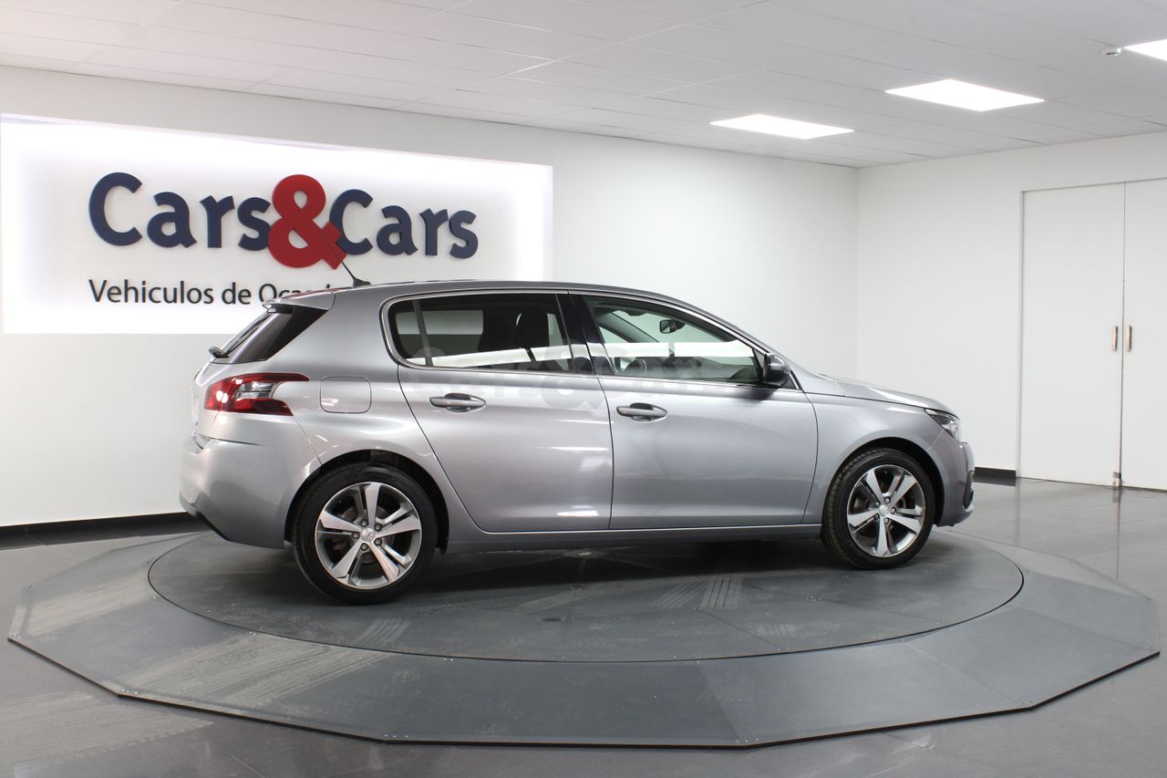 Foto Peugeot 308 6