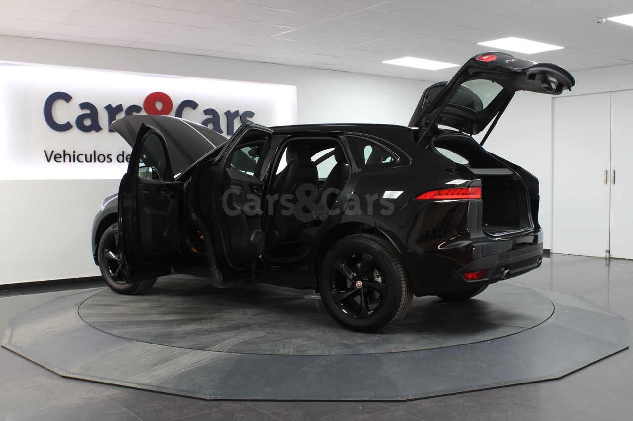 Foto 22 del anuncio Jaguar F-Pace 2.0 i4 R-Sport Aut. AWD - E 0012 KGV de segunda mano en Madrid