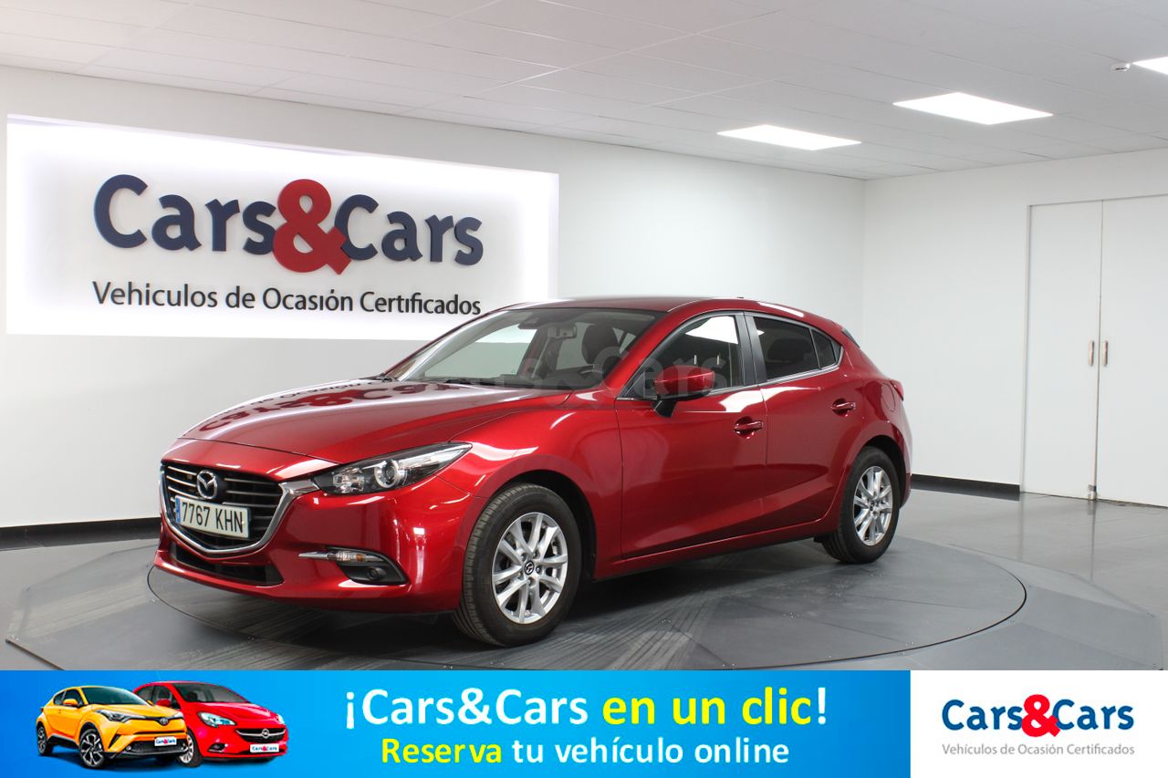 Array Mazda 3 2018 Gasolina por 17.495€ en Madrid