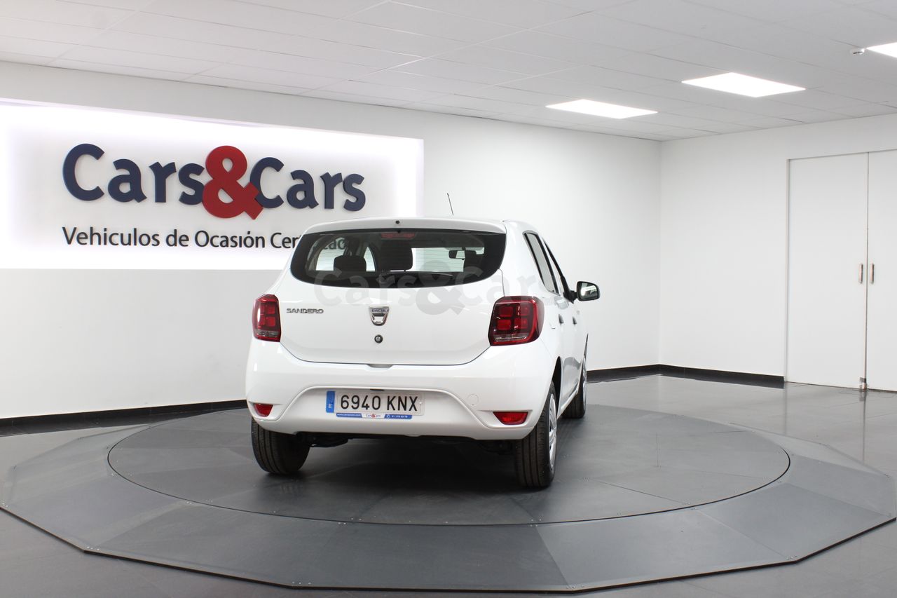 Foto 8 del anuncio Dacia Sandero 1.0 Essential 55kW - E 6940 KNX de segunda mano en Madrid