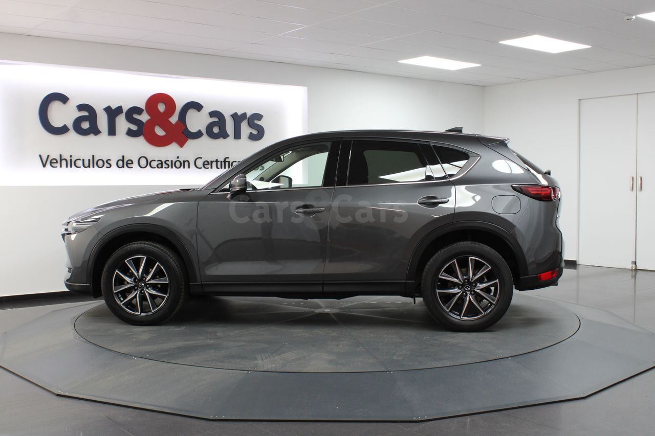 Foto 11 del anuncio Mazda CX-5 2.0 Zenith 2WD 165 - E 6699 KSR de segunda mano en Madrid