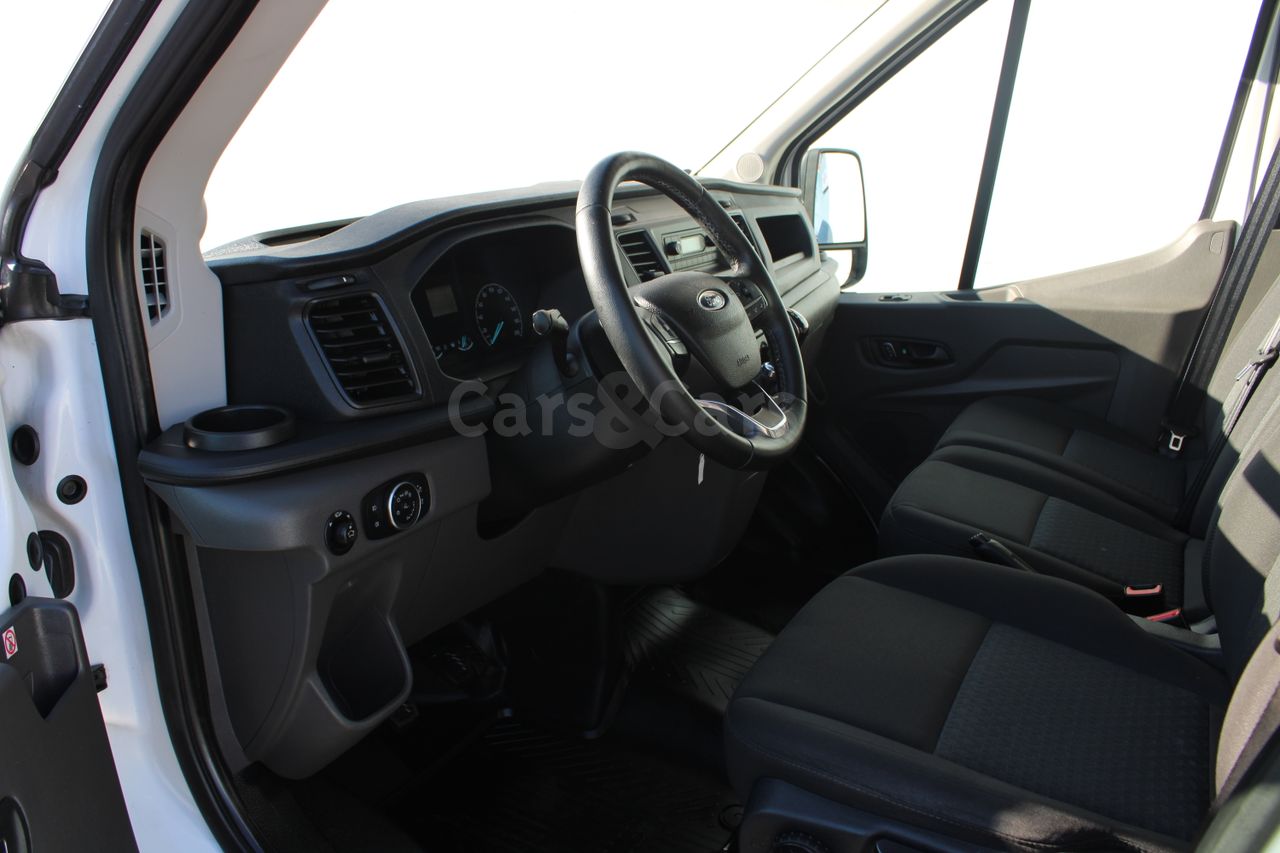 Foto 17 del anuncio Ford Transit 310 L2 Van Trend 130cv - E 6600 LGN de segunda mano en Madrid