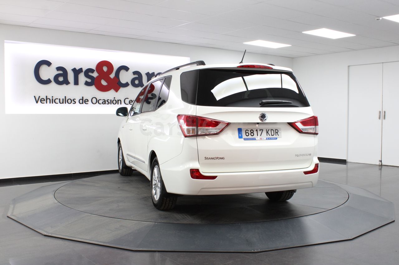 Foto 9 del anuncio SsangYong Rodius D22T Premium - E 6817 KDR de segunda mano en Madrid