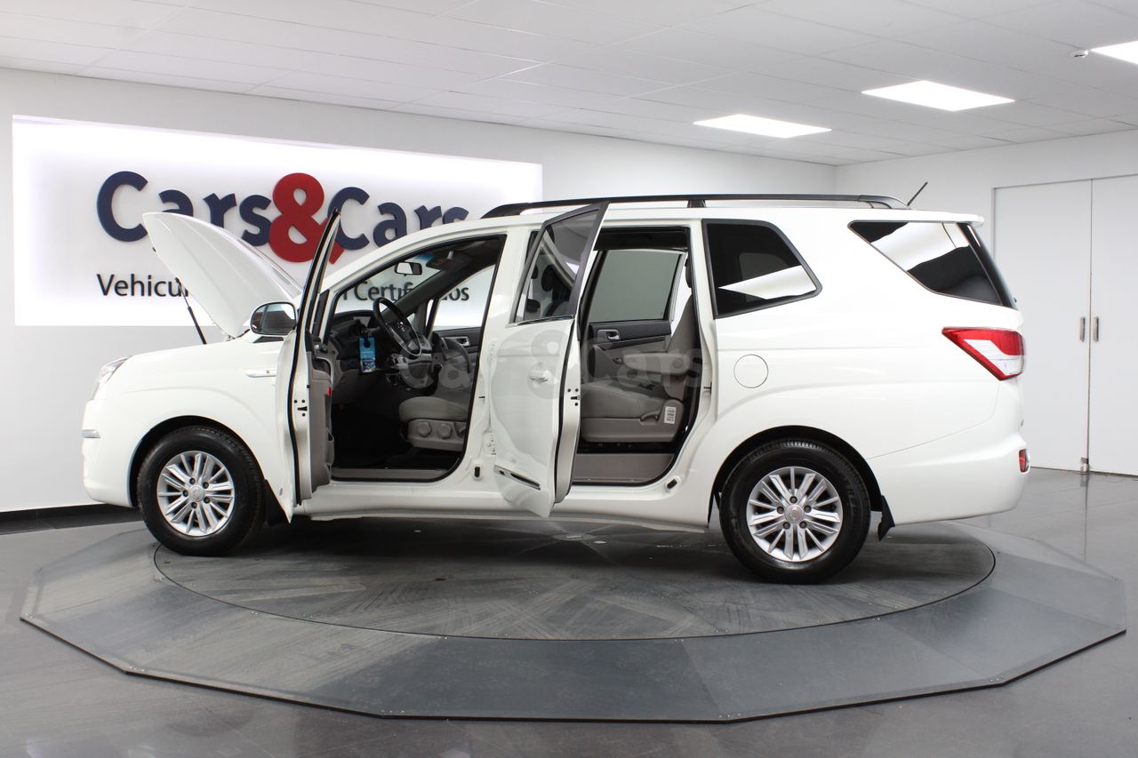 Foto 23 del anuncio SsangYong Rodius D22T Premium - E 6817 KDR de segunda mano en Madrid