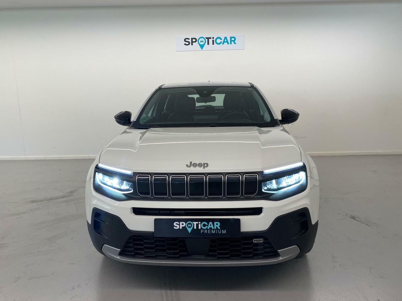 Volvo xc40 concesionario oficial en terrassa  de segunda mano - jeep avenger 2024 /