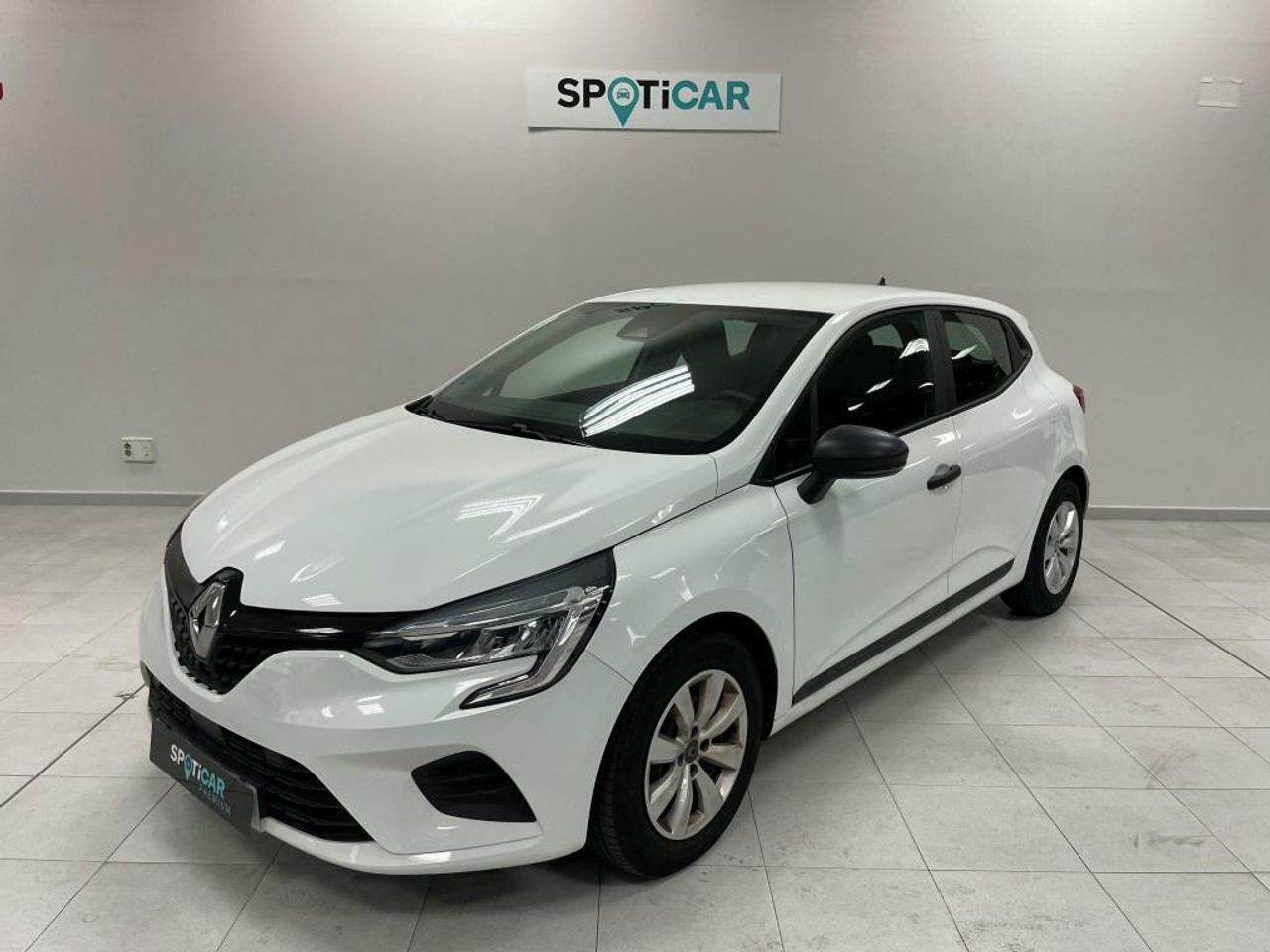 renault clio 2021 /