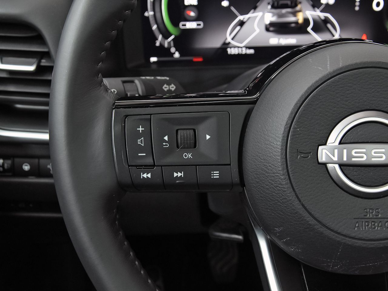 Nissan Qashqai DIG-T 103kW N-Connecta - foto 17