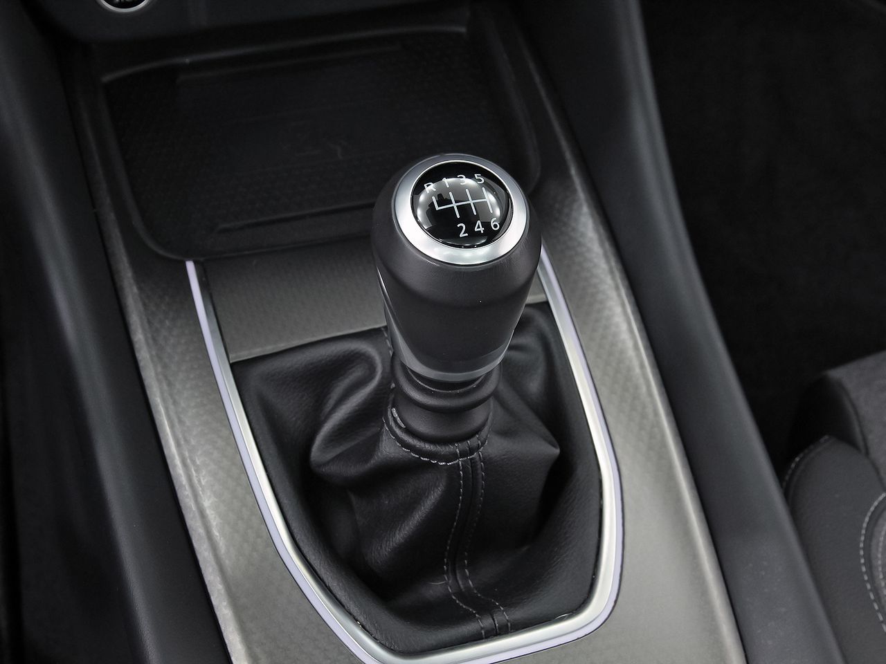 Nissan Qashqai DIG-T 103kW N-Connecta - foto 34