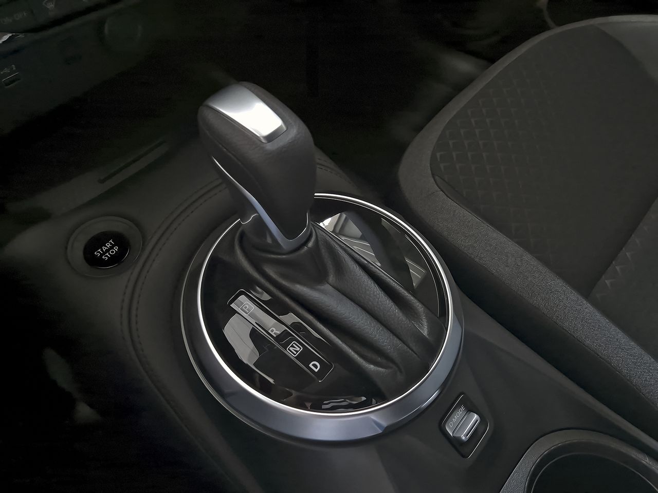 Nissan Juke 1.6 Hybrid 105kW (145CV) N-Connecta - foto 24