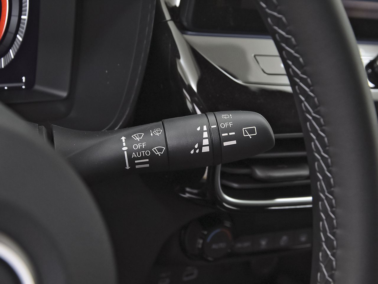 Nissan Juke DIG-T 84 kW (114 CV) Ikon Edition Kiiro - foto 15