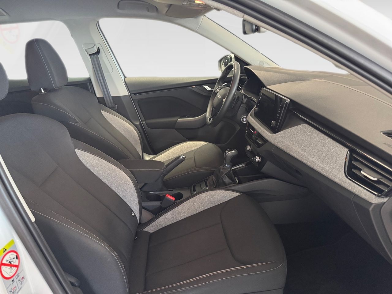 Skoda Kamiq 1.0 TSI 85kW (115CV) DSG SELECTION - foto 5