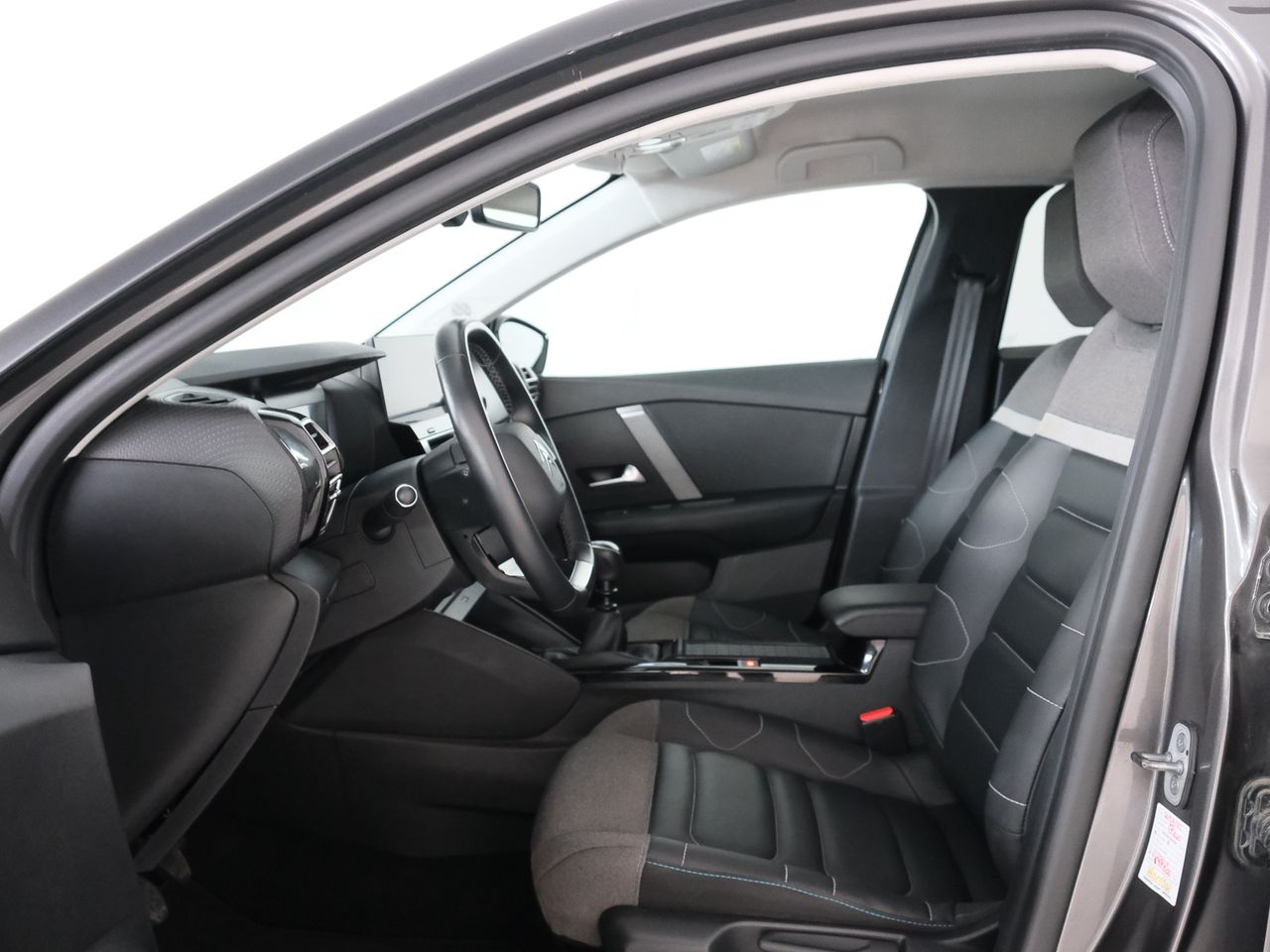 Citroën C4 PureTech 130 S&S 6v Shine - foto 11