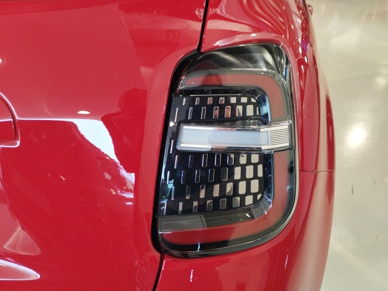 Fiat 600 600e RED 54kwh 115kw (156cv) - foto 16