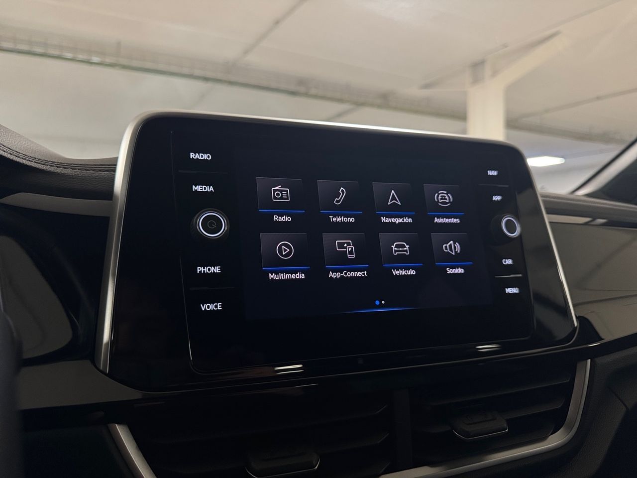 Volkswagen T-Roc R-Line 1.5 TSI 110kW (150CV) DSG - foto 15