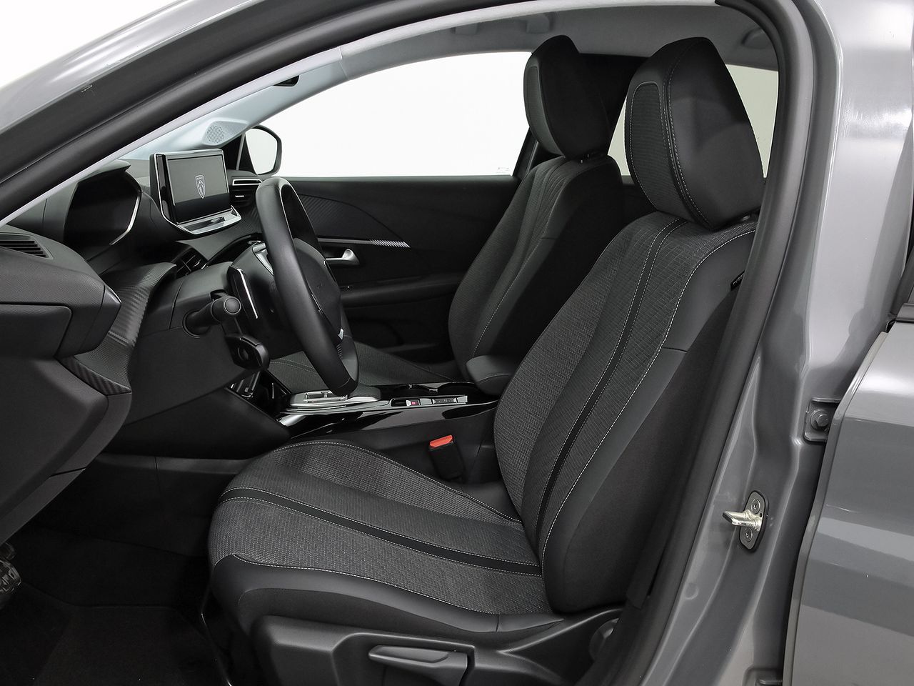 Peugeot 208 Allure HYBRID 100 eDCS6 - foto 8