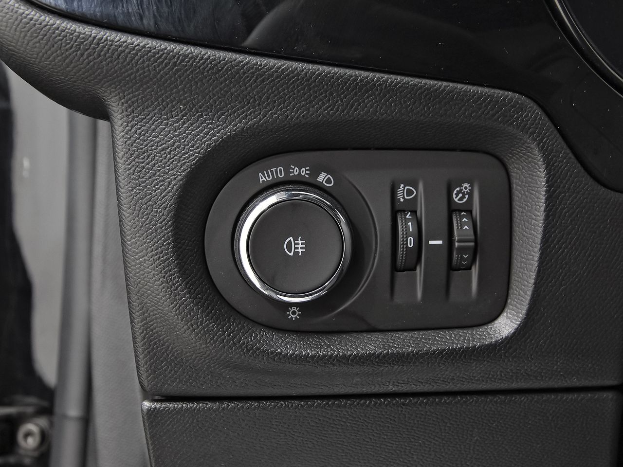 Opel Corsa 1.2T XHLHybrid 74kW GS eDCT - foto 13