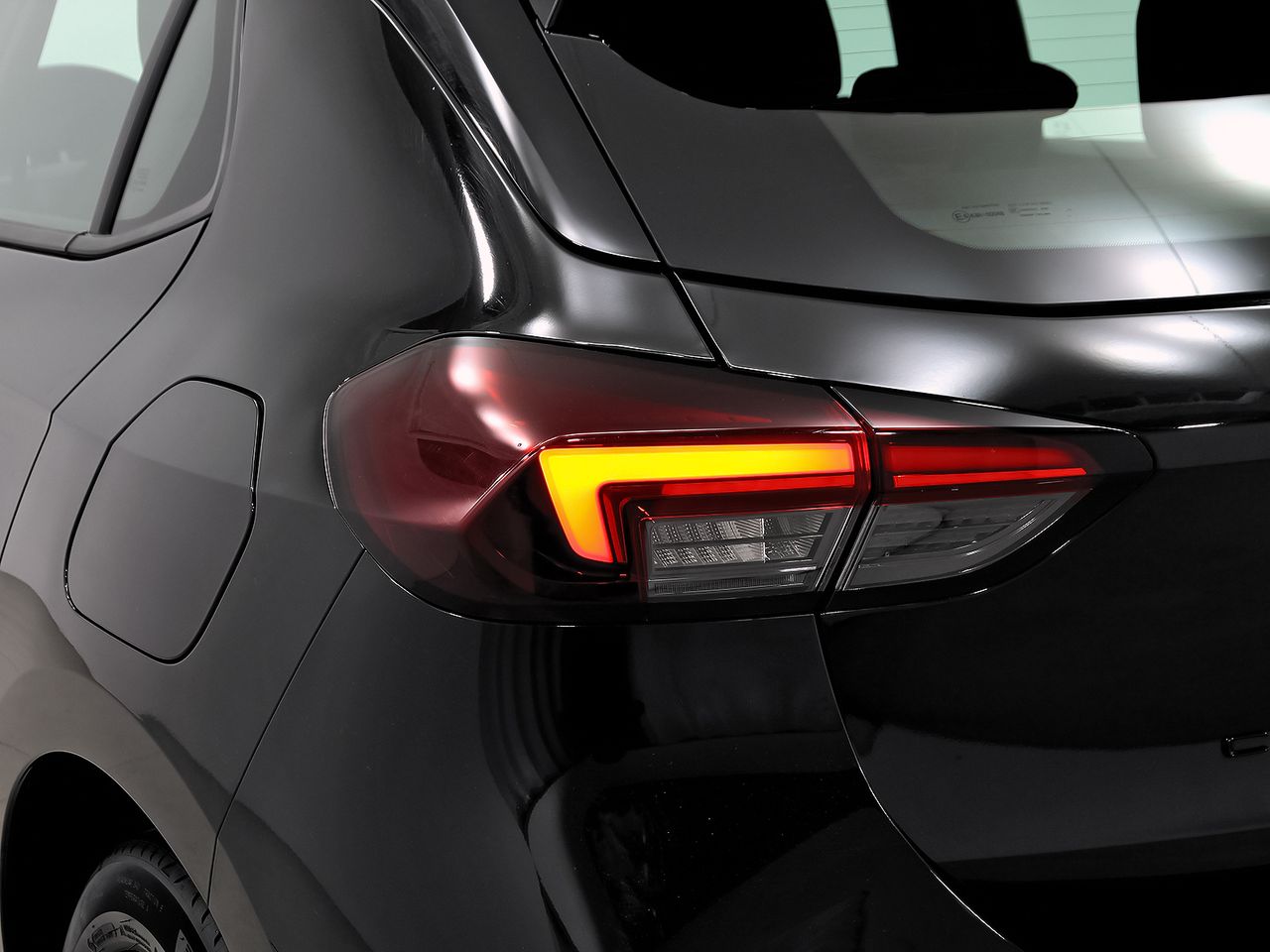 Opel Corsa 1.2T XHLHybrid 74kW GS eDCT - foto 34