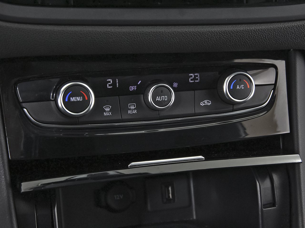 Opel Grandland 1.2 Turbo GS - foto 25