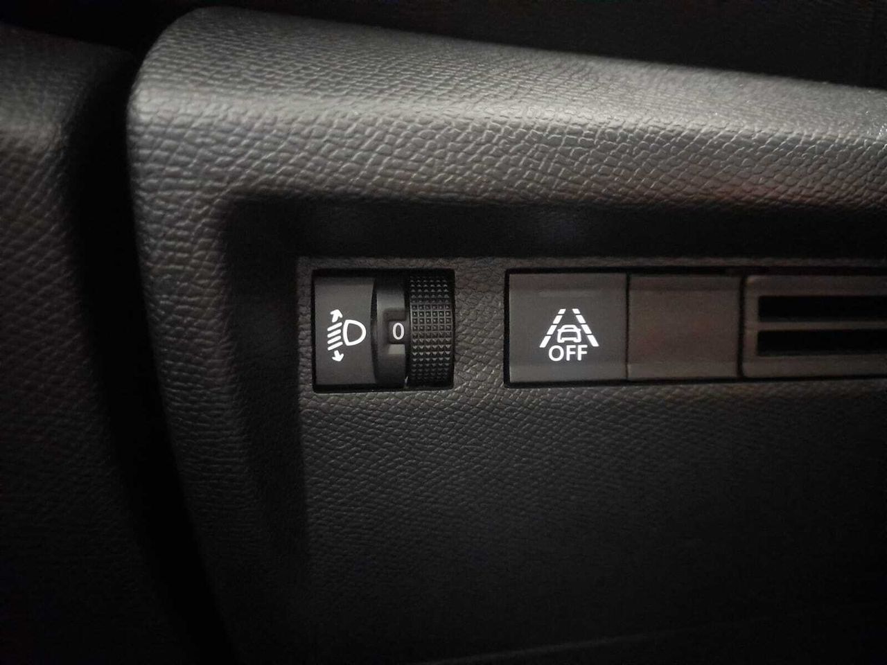 Citroën C4 PureTech 130 S&S EAT8 Plus - foto 19