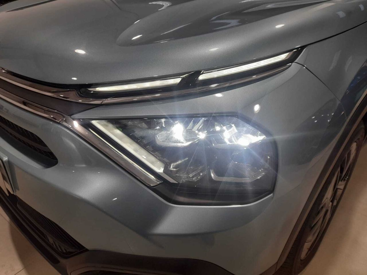 Citroën C4 PureTech 130 S&S EAT8 Plus - foto 16