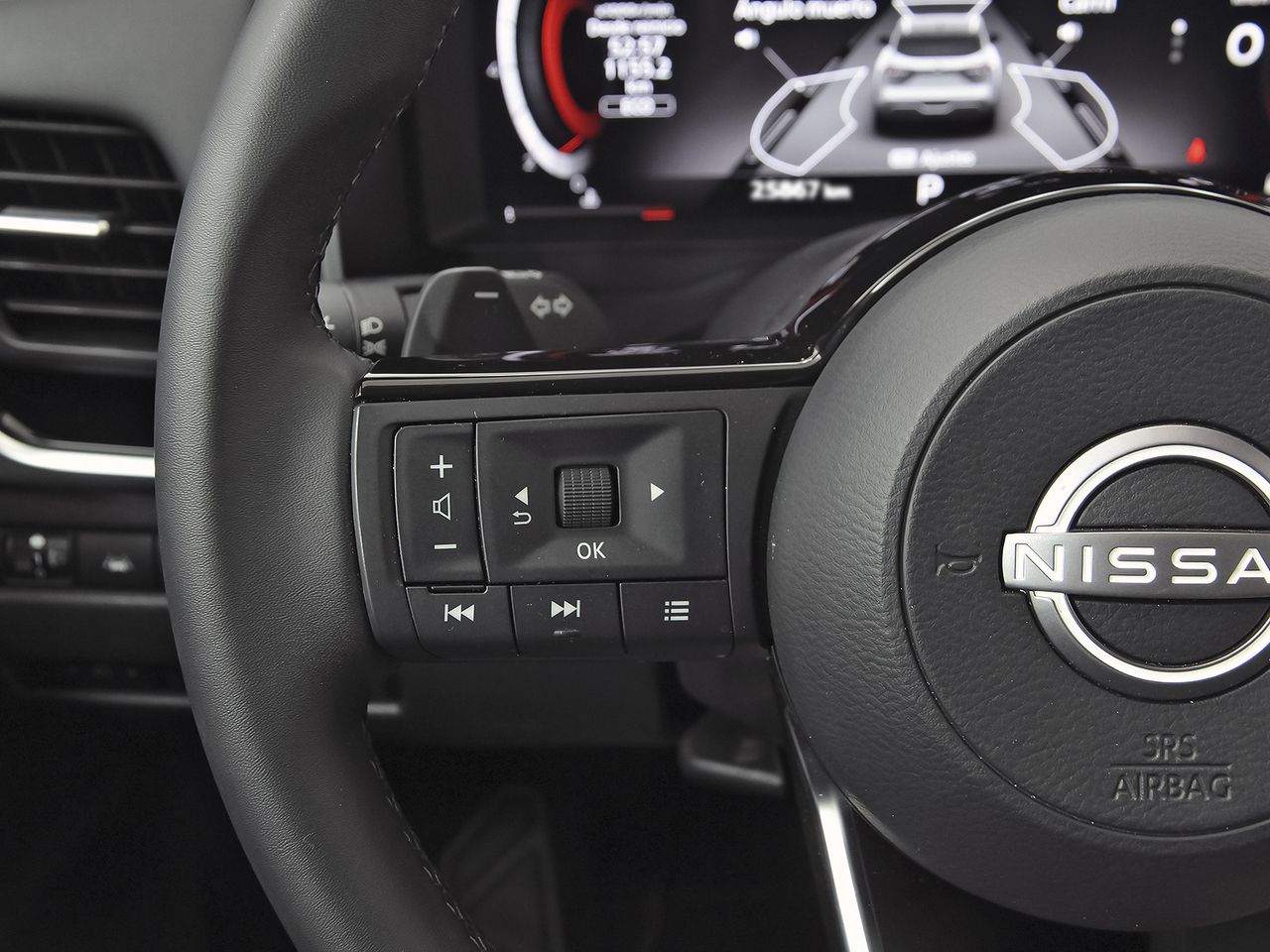 Nissan Qashqai DIG-T 116kW Xtronic N-Connecta - foto 16