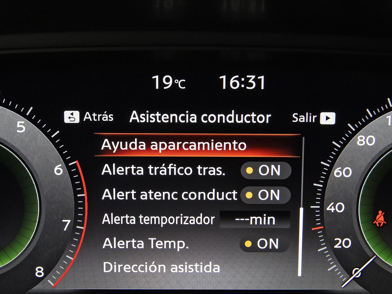 Nissan Qashqai DIG-T 103kW N-Connecta - foto 27