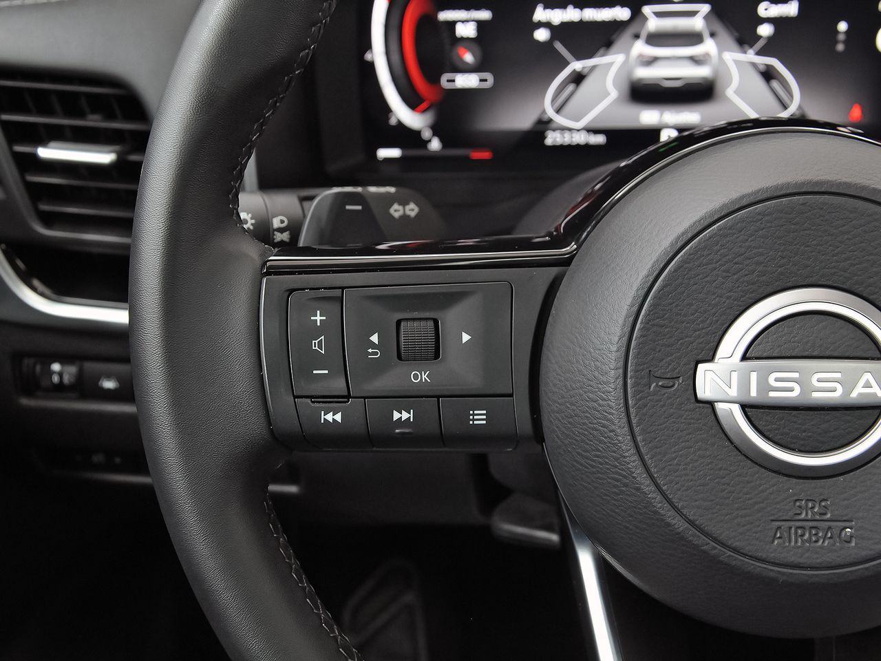 Nissan Qashqai DIG-T 116kW Xtronic N-Connecta - foto 17