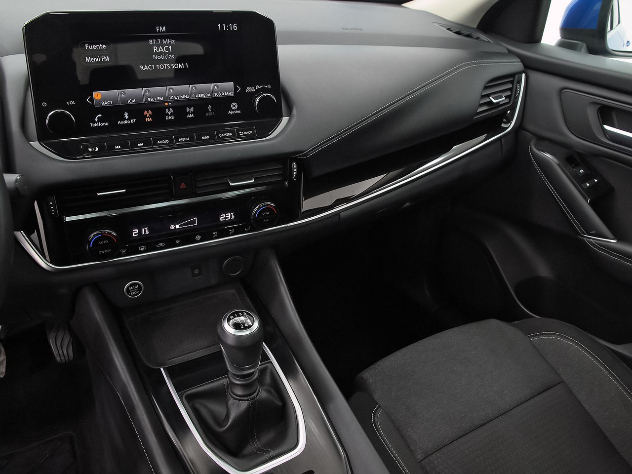 Nissan Qashqai DIG-T 103kW mHEV 4x2 Premiere Edition - foto 10